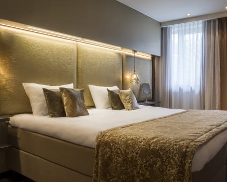 The Plaza Hotel Antwerpen | Estadia de 2 Noites The Plaza Hotel Antwerpen | Estadia de 2 Noites