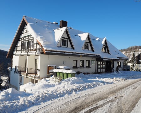 Uma Noite Em Um Quarto Standard | Landhaus Nordenau Uma Noite Em Um Quarto Standard | Landhaus Nordenau