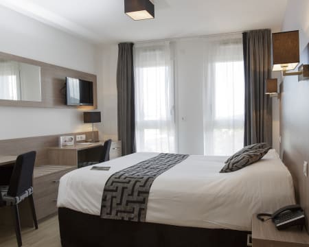Uma Noite Em Um Quarto Standard | Tulip Inn Massy Palaiseau Uma Noite Em Um Quarto Standard | Tulip Inn Massy Palaiseau