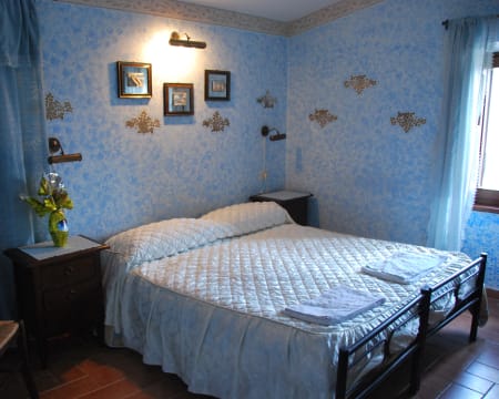 Uma Noite Em Um Quarto Duplo Standard | Agriturismo I Trocchi Uma Noite Em Um Quarto Duplo Standard | Agriturismo I Trocchi