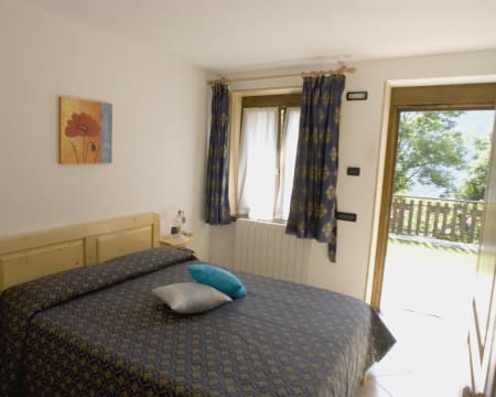 Uma Noite Em Um Quarto Duplo Standard | Agriturismo Al Castagneto Uma Noite Em Um Quarto Duplo Standard | Agriturismo Al Castagneto