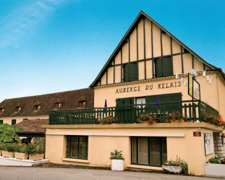 Uma Noite Em Um Quarto Duplo Standard | L'Auberge Du Relais**