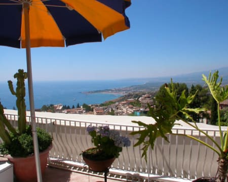 Uma Noite Em Um Quarto Duplo Standard | Hotel Villa Greta**