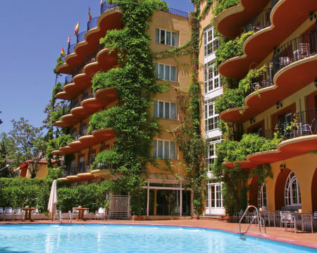 Uma Noite Em Um Quarto Duplo Standard | Hotel Los Ángeles**** Uma Noite Em Um Quarto Duplo Standard | Hotel Los Ángeles****