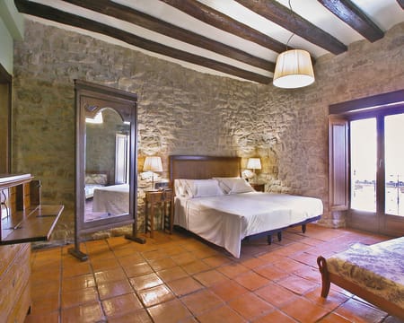 Hotel Nobles de Navarra*** | Estadia de 1 Noite Hotel Nobles de Navarra*** | Estadia de 1 Noite