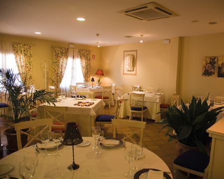 Palacio Las Manillas***