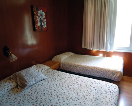 Hostal Porta de Núria | Estadia de 1 Noite Hostal Porta de Núria | Estadia de 1 Noite