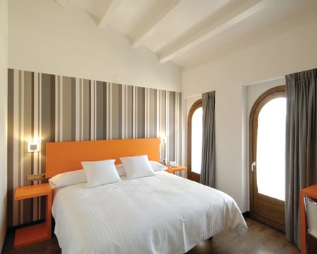 Hotel Cienbalcones***