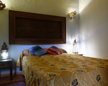 Hostal Lineros 38 | Estadia de 1 Noite Hostal Lineros 38 | Estadia de 1 Noite