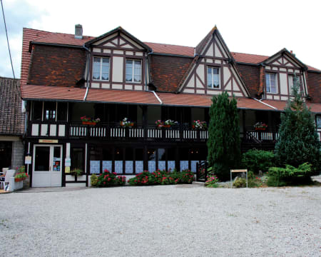 Uma Noite Em Um Quarto Duplo Superior | Le Clos Joli