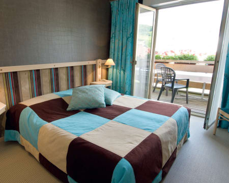 Hôtel les Remparts***