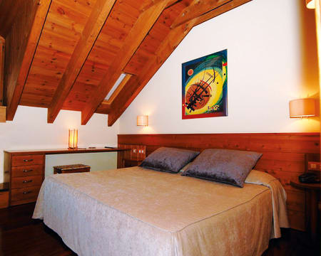 Hotel-Restaurant Riberies**** | Estadia de 1 Noite Hotel-Restaurant Riberies**** | Estadia de 1 Noite