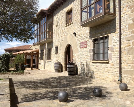 Hospedería Villa de Pintano | Estadia de 1 Noite Hospedería Villa de Pintano | Estadia de 1 Noite