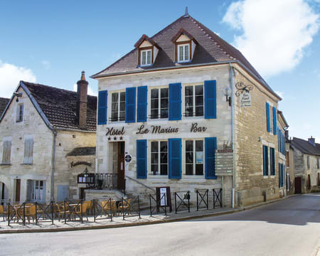 Logis Hôtel Le Marius*** | Estadia de 1 Noite Logis Hôtel Le Marius*** | Estadia de 1 Noite
