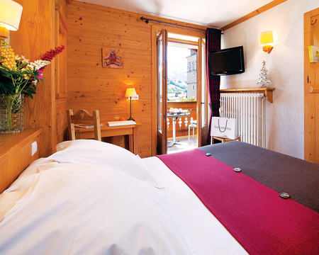 Hôtel La Croix Saint-Maurice***