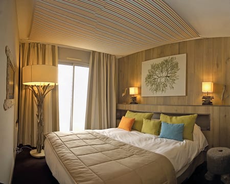 Uma Noite Em Um Quarto Duplo Comfort | Hôtel Le Calluna***