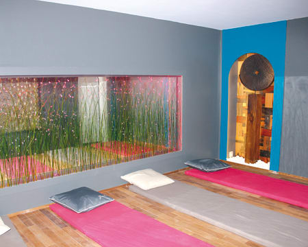 Acesso Ao Spa: Sauna, Sala De Vapor E Banheira De Hidromassagem ( Acesso Ao Spa: Sauna, Sala De Vapor E Banheira De Hidromassagem (