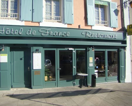 Hôtel de France*** | Estadia de 1 Noite com Jantar Hôtel de France*** | Estadia de 1 Noite com Jantar