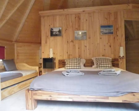 Camping du Viaduc | 1 Noite com Jantar em Campeggio Camping du Viaduc | 1 Noite com Jantar em Campeggio