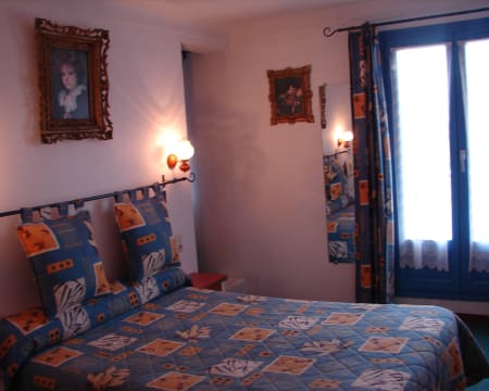 Logis Hôtel Les Charmettes*** | Estadia de 1 Noite