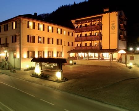 Hotel Carlone*** | Estadia de 1 Noite