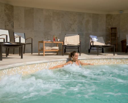 Villa la Borghetta****S