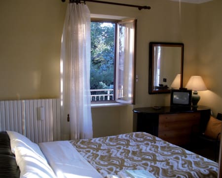 Uma Noite Em Um Quarto Duplo Standard | Agriturismo Montupoli