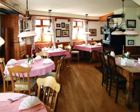 Uma Noite Em Um Quarto Standard | Landhotel & Gasthof Cramer