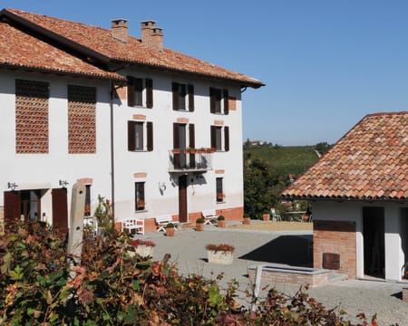 Uma Noite Em Um Quarto Duplo Standard | Agriturismo Cascina Blon Uma Noite Em Um Quarto Duplo Standard | Agriturismo Cascina Blon