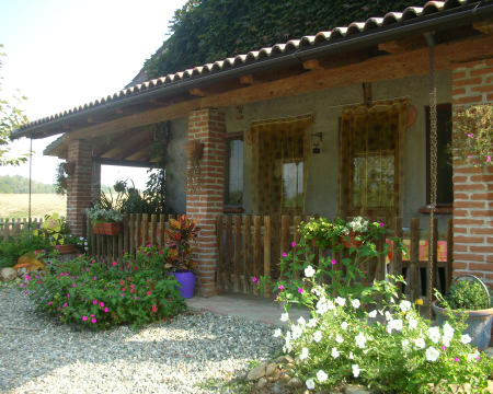Uma Noite Em Um Quarto Duplo Standard | Agriturismo Cascina Benef Uma Noite Em Um Quarto Duplo Standard | Agriturismo Cascina Benef