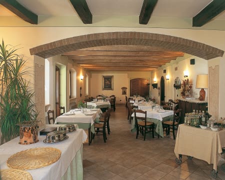 Terra Umbra Hotel****