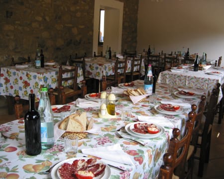 Uma Noite Em Um Quarto Duplo Standard | Agriturismo Carovane Uma Noite Em Um Quarto Duplo Standard | Agriturismo Carovane