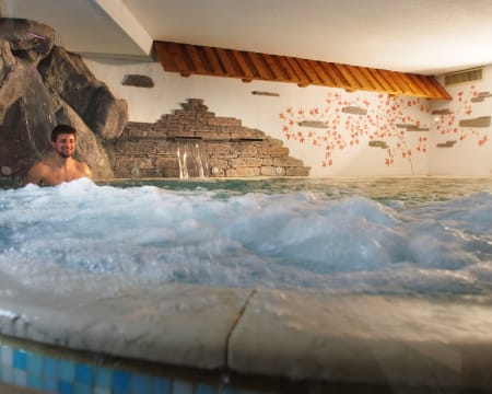 Uma Noite Em Um Quarto Duplo Arnica | Hotel La Roccia****