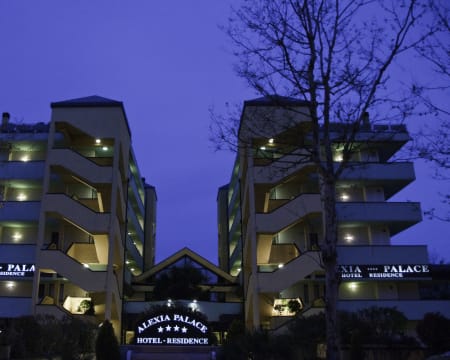 Alexia Palace Hotel**** | Estadia de 1 Noite