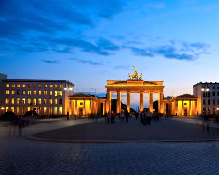 Azimut Hotel Berlin Kurfürstendamm | 1 Noite em Quarto Duplo Azimut Hotel Berlin Kurfürstendamm | 1 Noite em Quarto Duplo