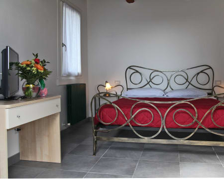 Uma Noite Em Um Quarto Duplo Standard | Resort Oasi Bianca*** Uma Noite Em Um Quarto Duplo Standard | Resort Oasi Bianca***