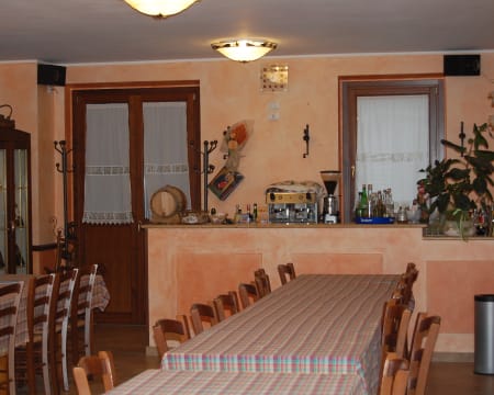 Uma Noite Em Um Quarto Duplo Standard | Agriturismo Lo Scoiattolo Uma Noite Em Um Quarto Duplo Standard | Agriturismo Lo Scoiattolo