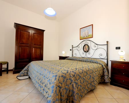 Uma Noite Em Um Quarto Duplo Standard | Agriturismo Lustrinu Uma Noite Em Um Quarto Duplo Standard | Agriturismo Lustrinu