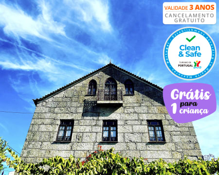 Casa do Fundo - Seia | Estadia Romântica no Interior do País