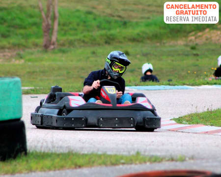 FM Kart | Aluguer de Kart 200cc ou 270cc em Família FM Kart | Aluguer de Kart 200cc ou 270cc em Família