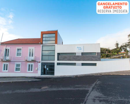 Change The World Hostels - Açores - Ponta Delgada | 1 Noite em Quarto Duplo/Twin Change The World Hostels - Açores - Ponta Delgada | 1 Noite em Quarto Duplo/Twin