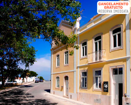 Marina Charming House | 1 Noite em Quarto Duplo/Twin Marina Charming House | 1 Noite em Quarto Duplo/Twin