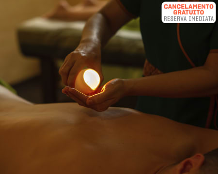 Irina's Spa | Massagem com Velas | 2 Pessoas Irina's Spa | Massagem com Velas | 2 Pessoas