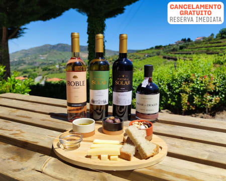 Solar dos Dragos | Prova de 3 Vinhos de Mesa + 1 Vinho do Porto | 2 Pessoas Solar dos Dragos | Prova de 3 Vinhos de Mesa + 1 Vinho do Porto | 2 Pessoas