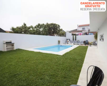 The Spot Hostel Ofir | 1 Noite para 2 Adultos + 1 Criança em Quarto Duplo The Spot Hostel Ofir | 1 Noite para 2 Adultos + 1 Criança em Quarto Duplo