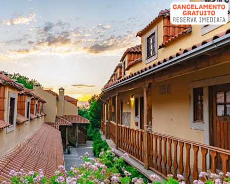 Quinta do Crestelo Aparthotel 4* - Seia | Apartamento na Serra da Estrela com Lareira & Piscina Interior