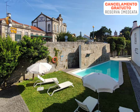 Casa Melo Alvim 4* - Viana do Castelo | Escapadinha a Dois em Suite & Opção Pack Romântico