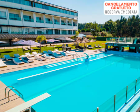 Lisotel Hotel & Spa 4* - Leiria | Estadia com Banheira de Hidromassagem & Opção Acesso ao Spa e Jantar