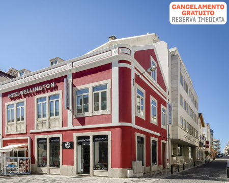 Hotel EXE Wellington 4* - Figueira da Foz | Escapadinha Romântica Junto à Praia & Opção Jantar e Massagem
