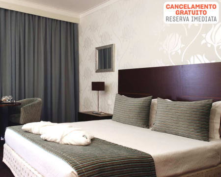 Hotel As Américas 4* - Aveiro | Noites Românticas a Dois com Opção Passeio de Moliceiro